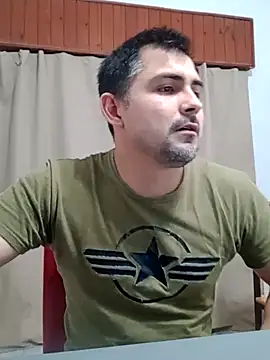 Bradd_32 网络视讯表演