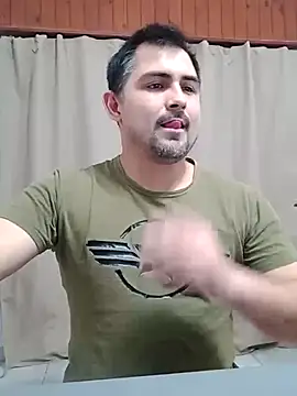 Bradd_32 Шоу с уебкамера