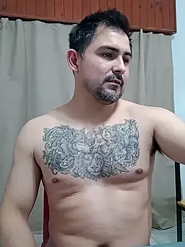 Bradd_32 Шоу с уебкамера