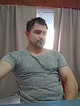 Bradd_32 网络视讯表演