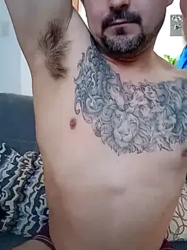 Bradd_32のウェブカメラショー