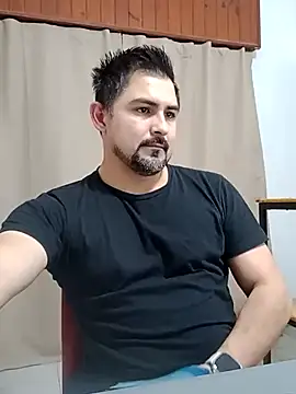 Bradd_32 Pertunjukan Webcam