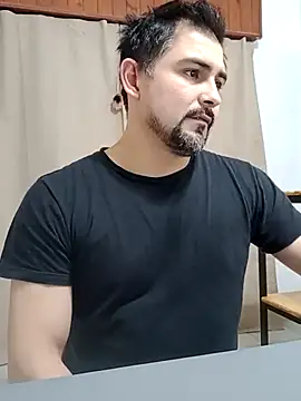 Bradd_32 网络视讯表演
