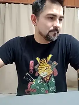 Bradd_32のウェブカメラショー