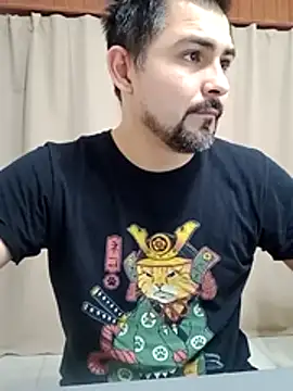 Bradd_32のウェブカメラショー