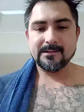 Bradd_32のウェブカメラショー