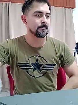Bradd_32 Show Webcam