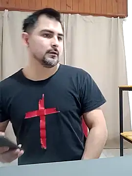 Bradd_32 Show in webcam