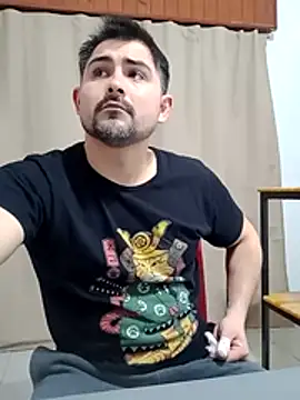 Bradd_32 Pertunjukan Webcam