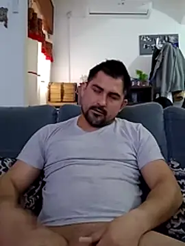 Bradd_32 Show Webcam