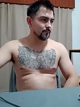 Bradd_32のウェブカメラショー