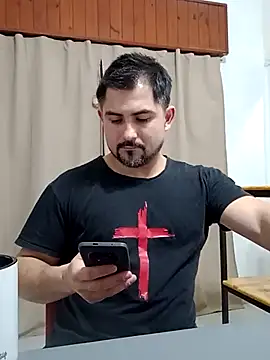 Bradd_32のウェブカメラショー