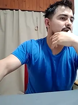 Bradd_32 网络视讯表演