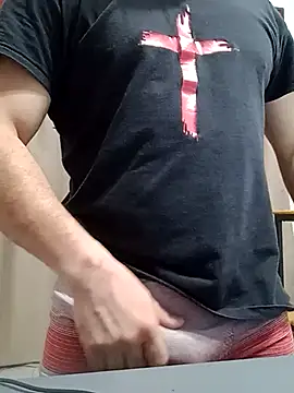 Bradd_32 网络视讯表演
