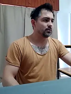 Bradd_32 网络视讯表演