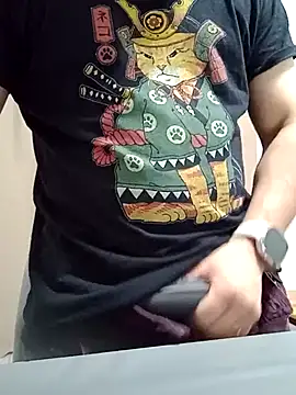 Bradd_32 网络视讯表演