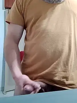 Bradd_32 Pertunjukan Webcam