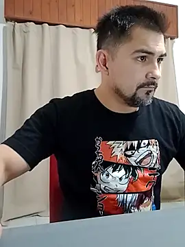 Bradd_32 Show Webcam