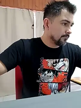 Bradd_32 Show Webcam