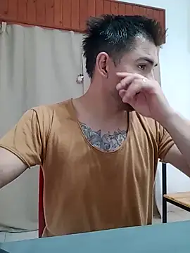 Bradd_32 Шоу с уебкамера