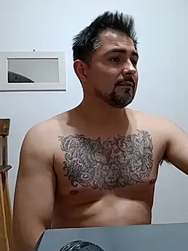 Bradd_32のウェブカメラショー