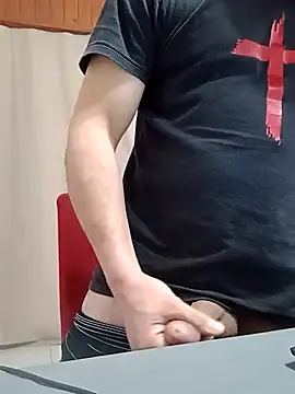 Bradd_32 webkamerás műsora