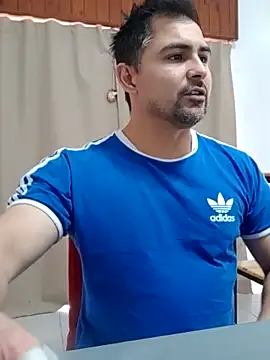Bradd_32n Webbikameraesitys