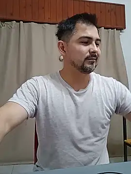 عرض كام Bradd_32