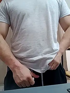 Bradd_32 webkamerás műsora