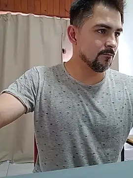Bradd_32 Webcam Show