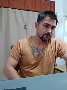 Bradd_32 Adlı Modelin Web Kamerası Şovu