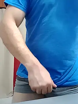 Bradd_32 Show Webcam