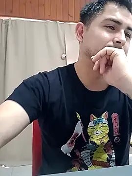 Bradd_32のウェブカメラショー