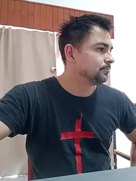 Bradd_32 网络视讯表演