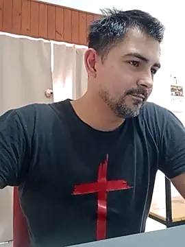 Bradd_32 现场XXX聊天