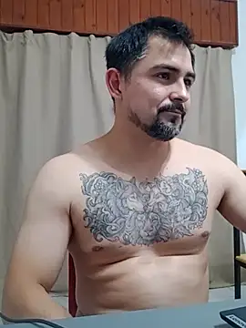 Bradd_32n Webbikameraesitys