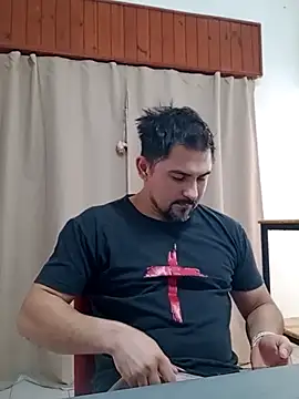 Bradd_32 现场XXX聊天