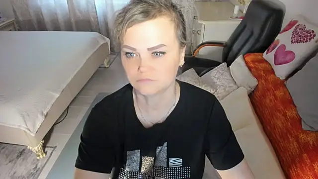 MildMature webkamerás műsora
