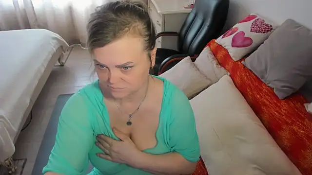 Chat XXX en directo de MildMature