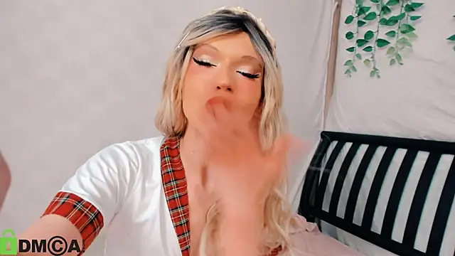 הופעת וובקאם של Mia_Miss_Sensual