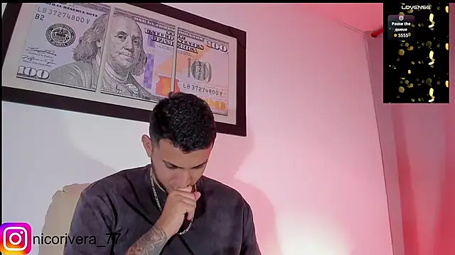 عرض كام nico_rivera