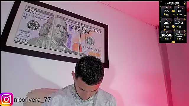عرض كام nico_rivera
