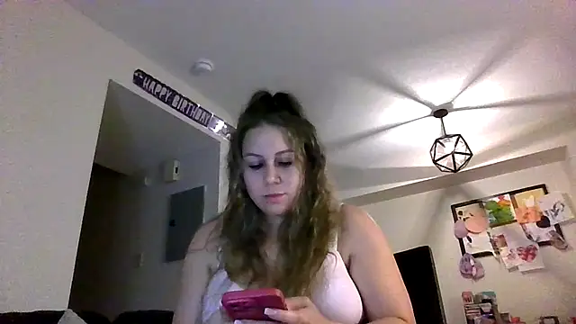Chat +18 de thedevinemama ao vivo