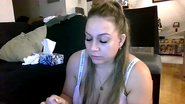 thedevinemama's Live XXX Chat