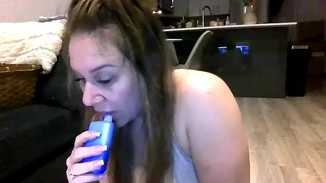 thedevinemama Show in webcam