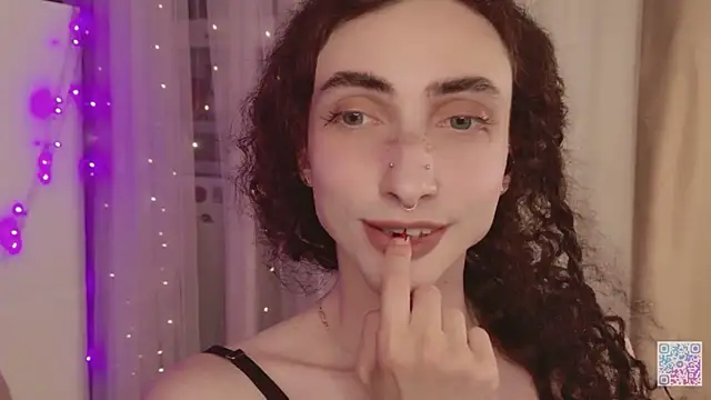 Queen_of_tease Webcam-Show