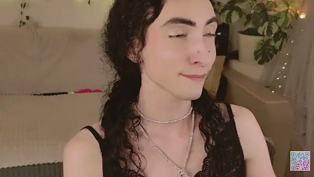 Queen_of_tease Шоу с уебкамера