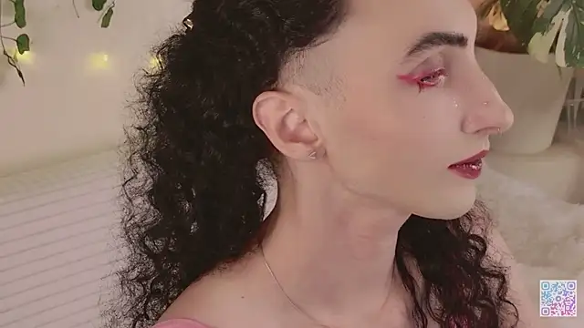 Вебкам-шоу Queen_of_tease