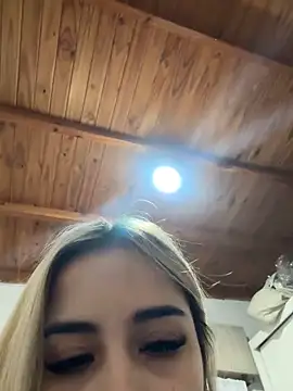 Sala de chat ao vivo de Babylovetierna1