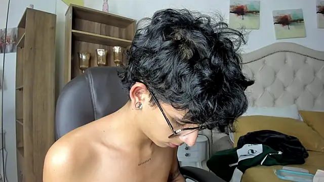 Ibratxandy's Live XXX Chat